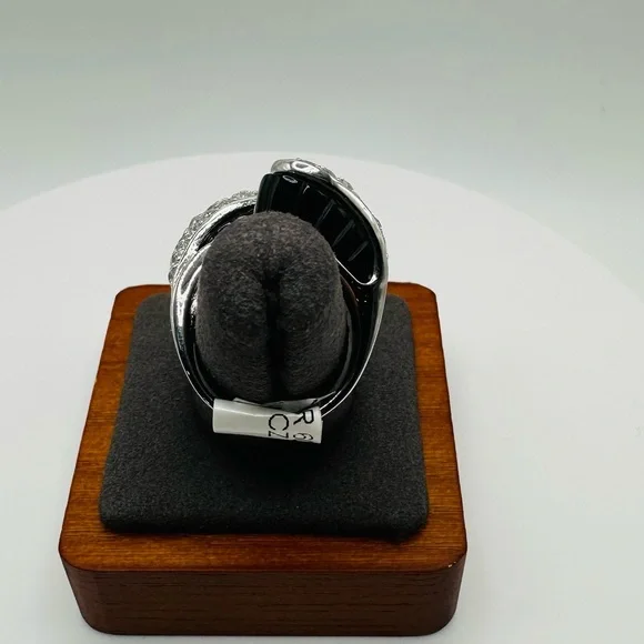 NWT Luxury Black Onyx Cubic Zirconia Bypass Ring - Picture 8 of 17